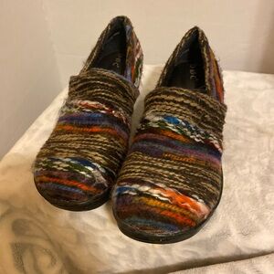 Multicolor Yarn  Women's Slip-On Shoes